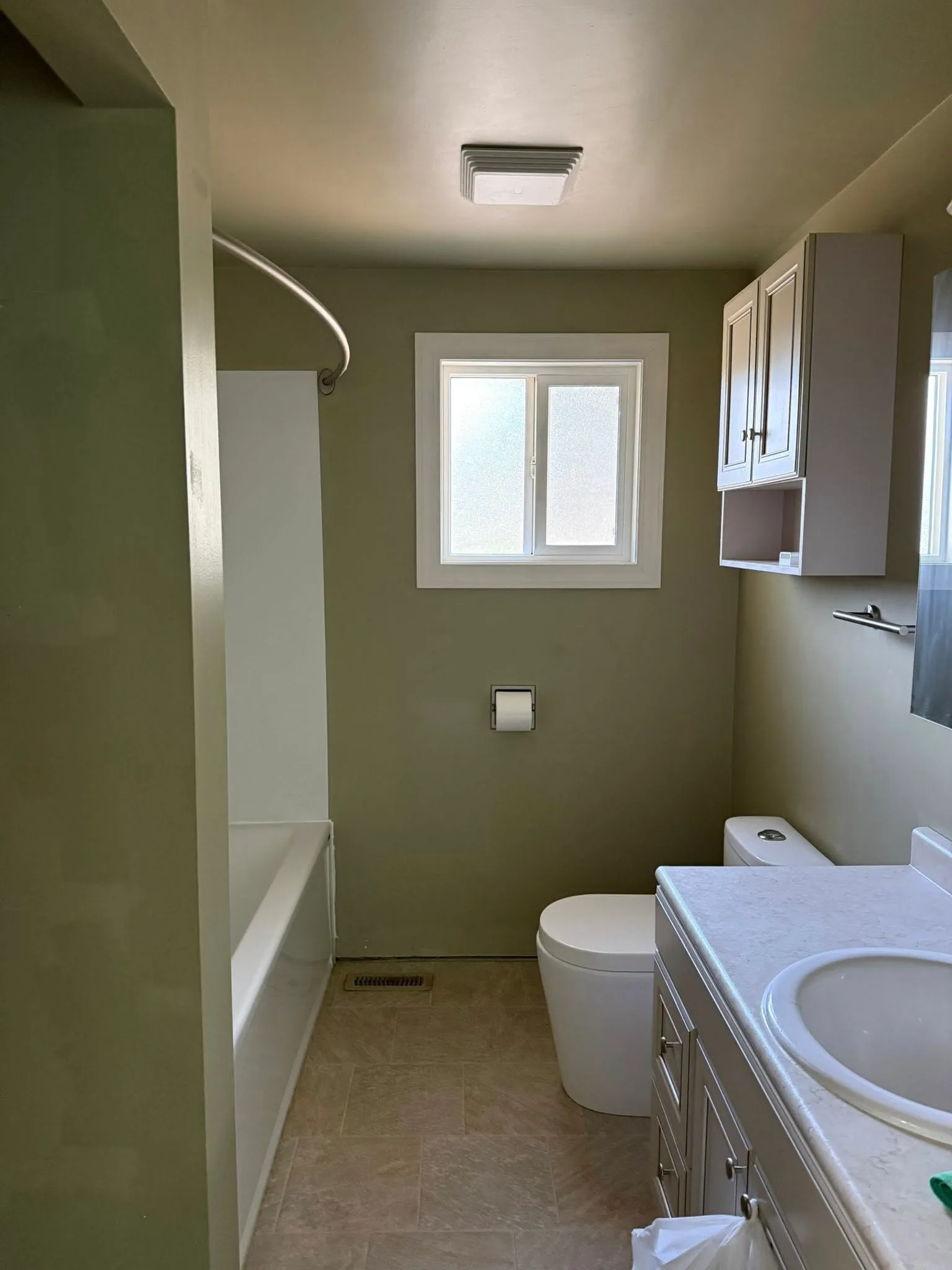 Bathroom ceiling removal near Des Plaines IL